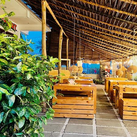 Rominrich Hotel Hikkaduwa Exterior photo